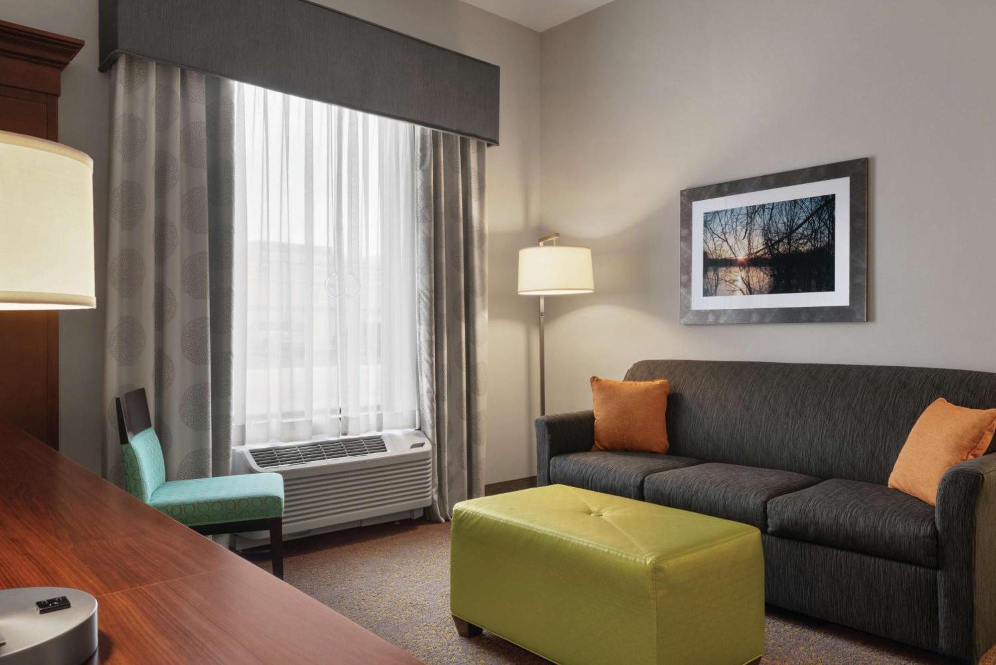 Hampton Inn & Suites Mishawaka/South Bend At Heritage Square Экстерьер фото